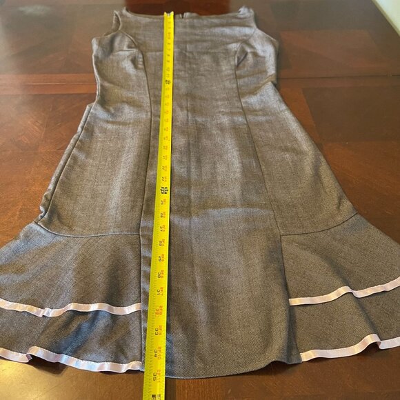 Flared Hem Dress Gray Sleeveless Pink Trim & Back Zipper retro style - Picture 4 of 7